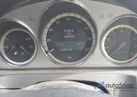 2009 Mercedes-Benz C 300 Luxury 4Matic/Sport 4Matic из США, поврежденный, VIN WDDGF81X09R069695